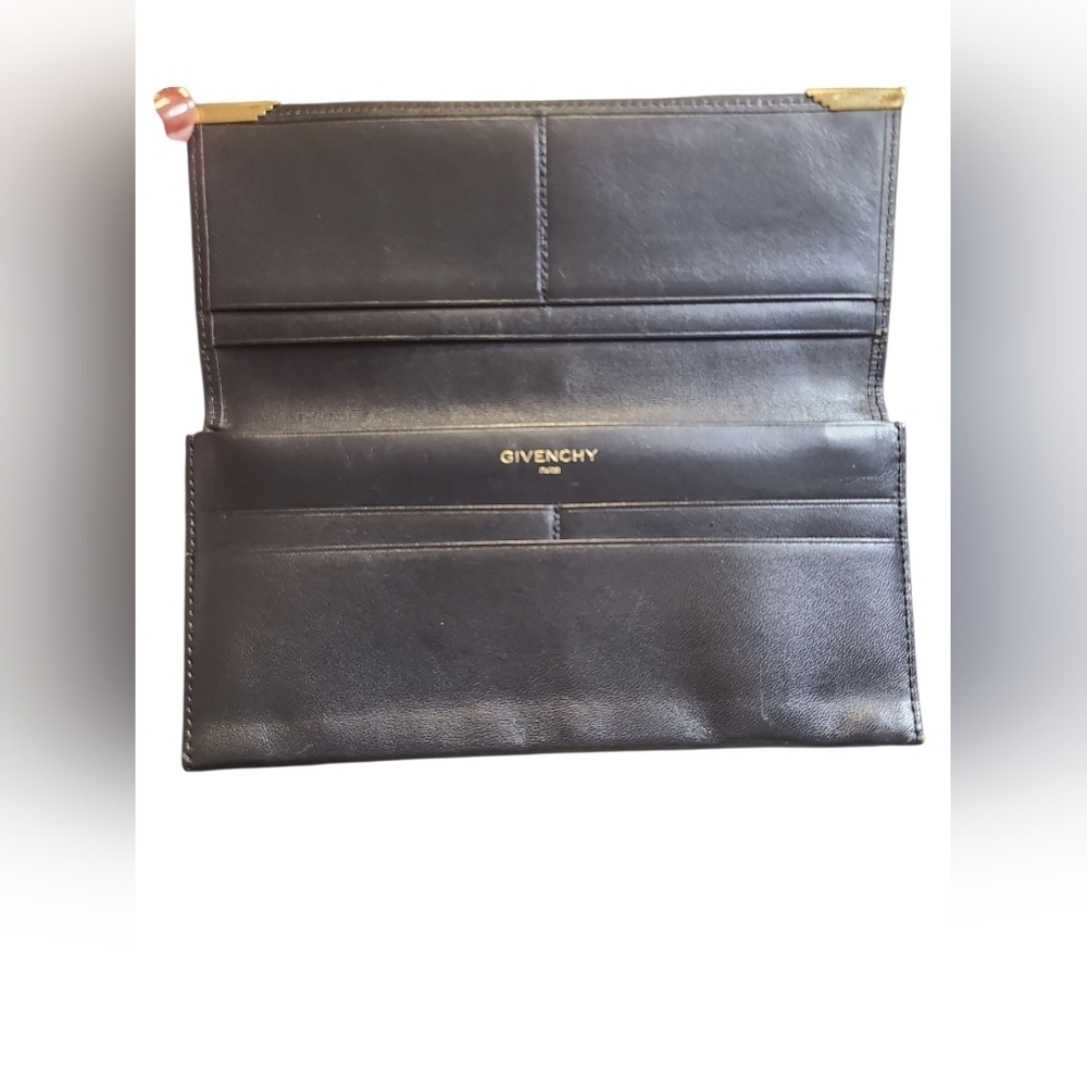 Givenchy Vintage Black Leather Long Wallet with Gold Accents - Picture 3 of 3